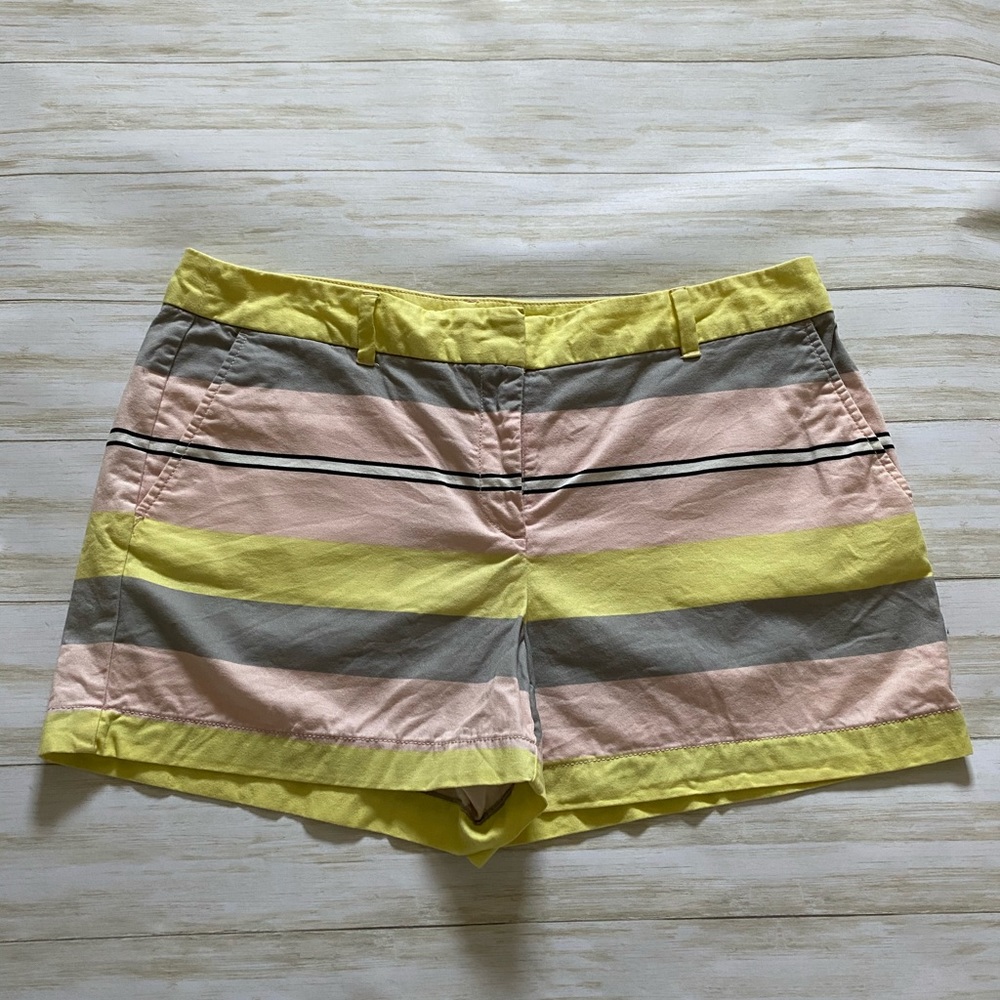 LOFT women’s size 12 colorful shorts